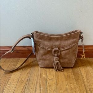 Kensie Tassel Crossbody Bag in Cognac gold